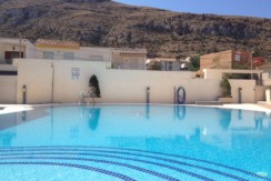 thumbnail_Piscina 2